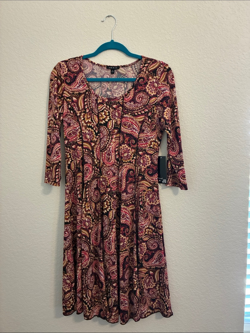Sami & Jo Burgundy and Gold Paisley Asymmetrical Fit-and-Flare Dress size M